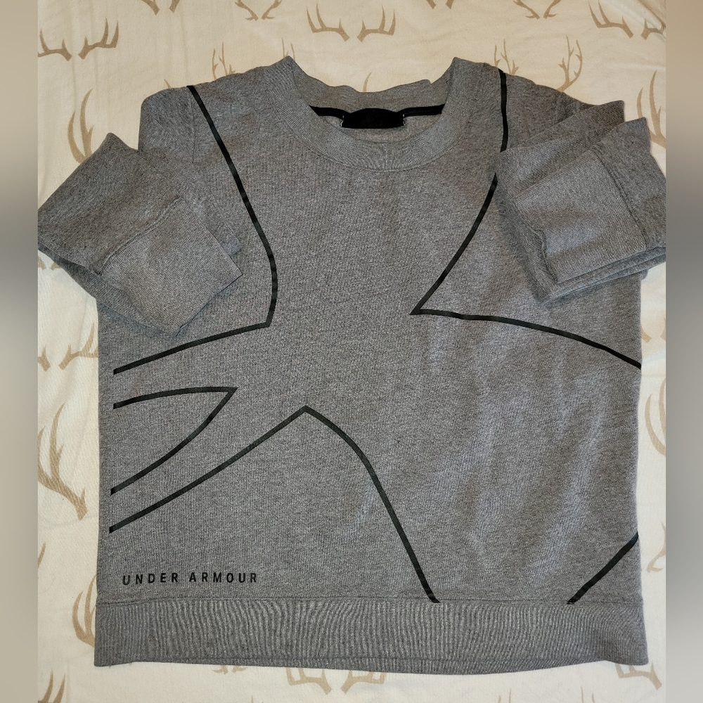 Under Armour Gray Sweatshirt